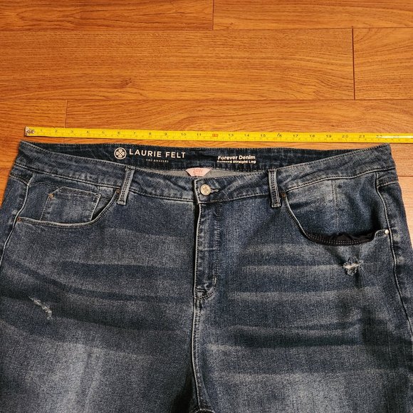 Laurie Felt Forever Denim Relaxed Straight Leg Jeans - Picture 7 of 13